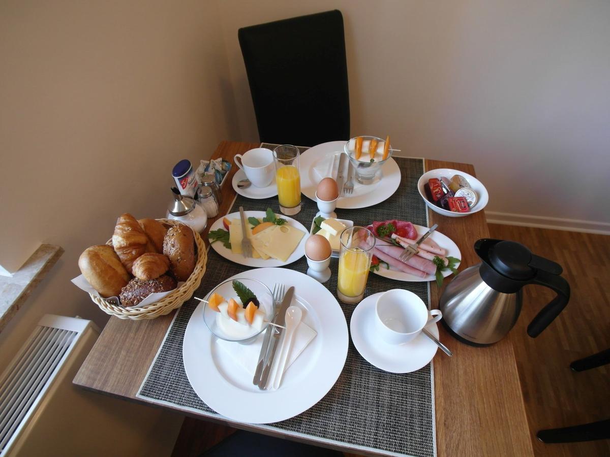 Bed & Breakfast Meerbusch Dış mekan fotoğraf